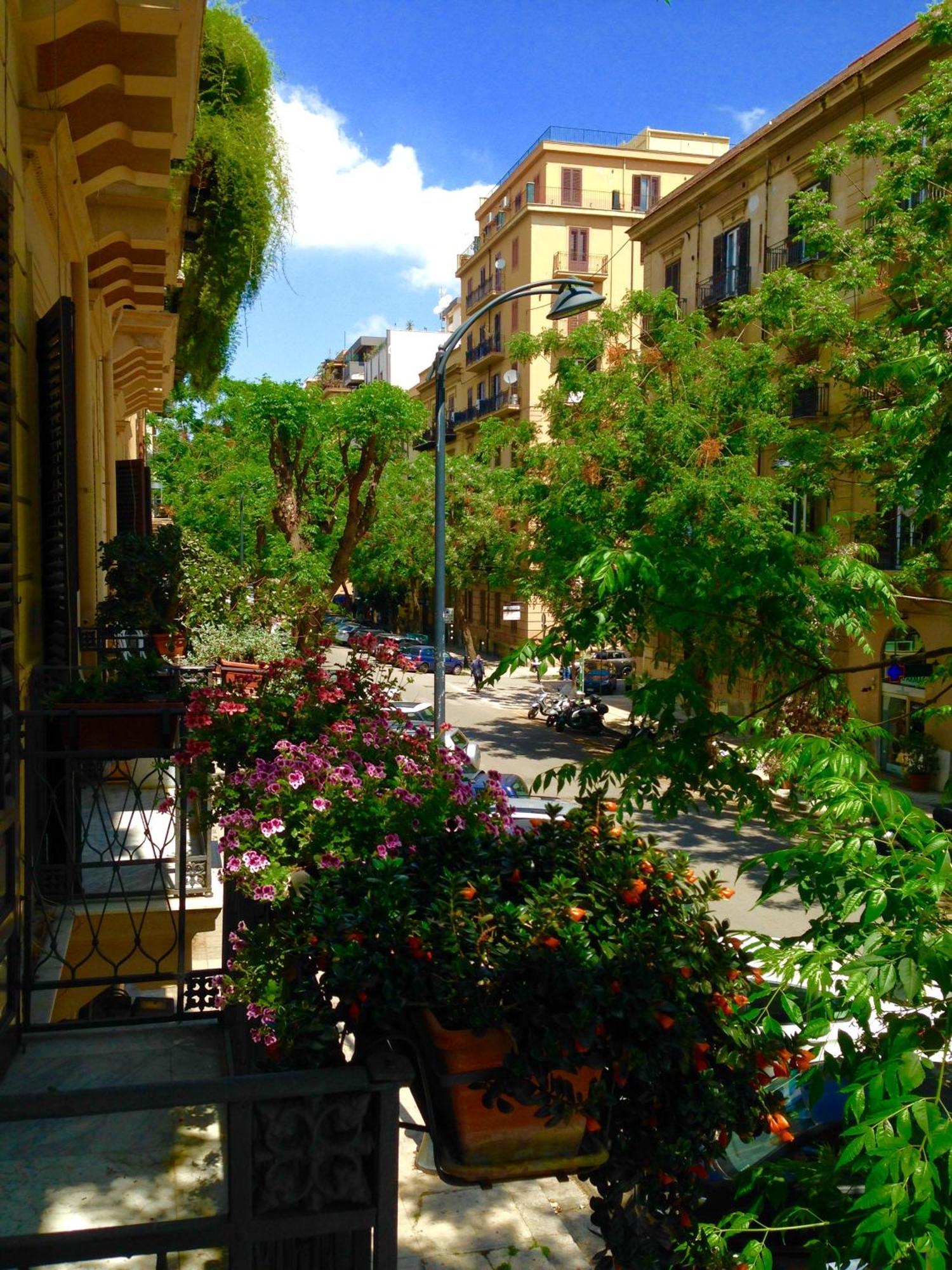 Villa A Casa Di Amelie Palermo Exterior foto
